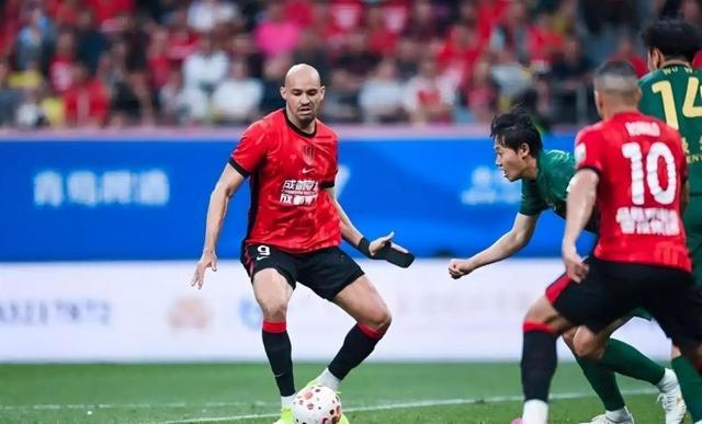 皇冠体育登录入口-中超｜米特里策缺席4轮，浙江队3负1平1球不进